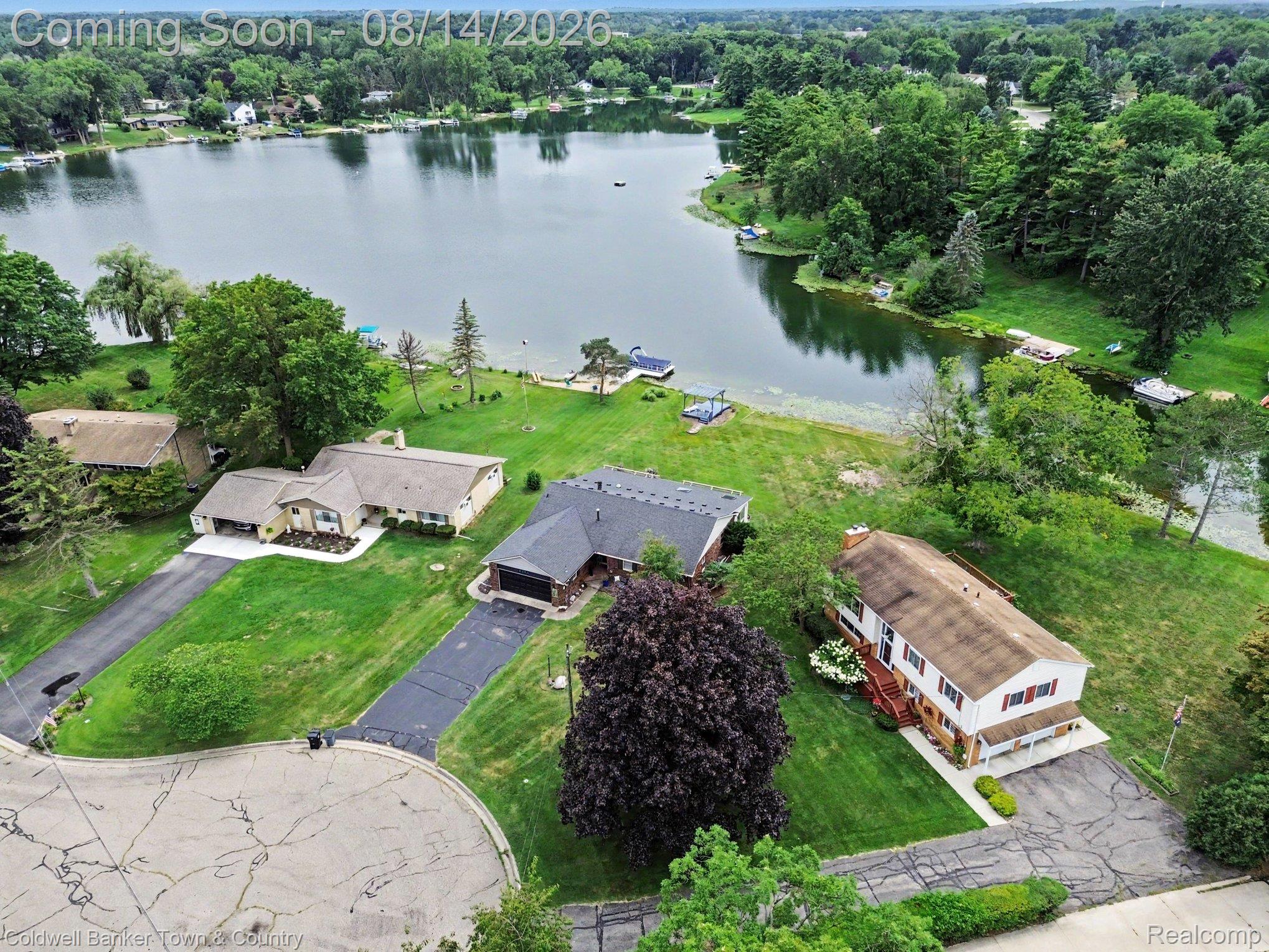 5134 Red Fox Drive