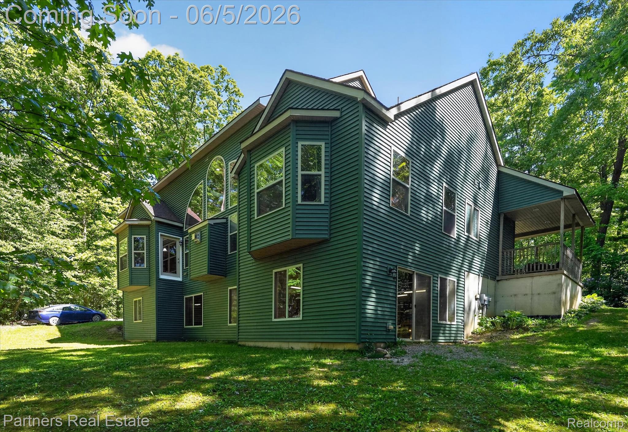 4053 Rolling Acres Drive