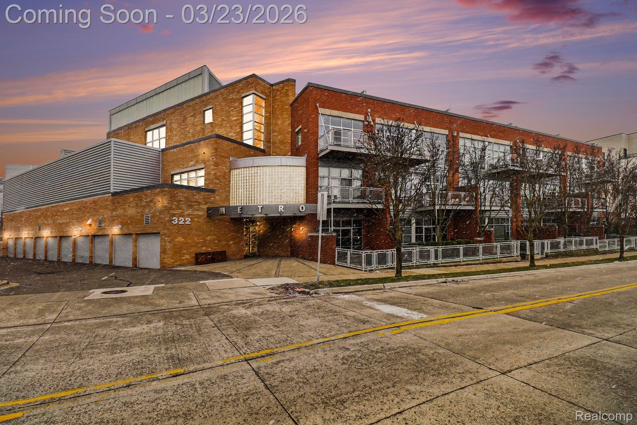 322 E Harrison Avenue