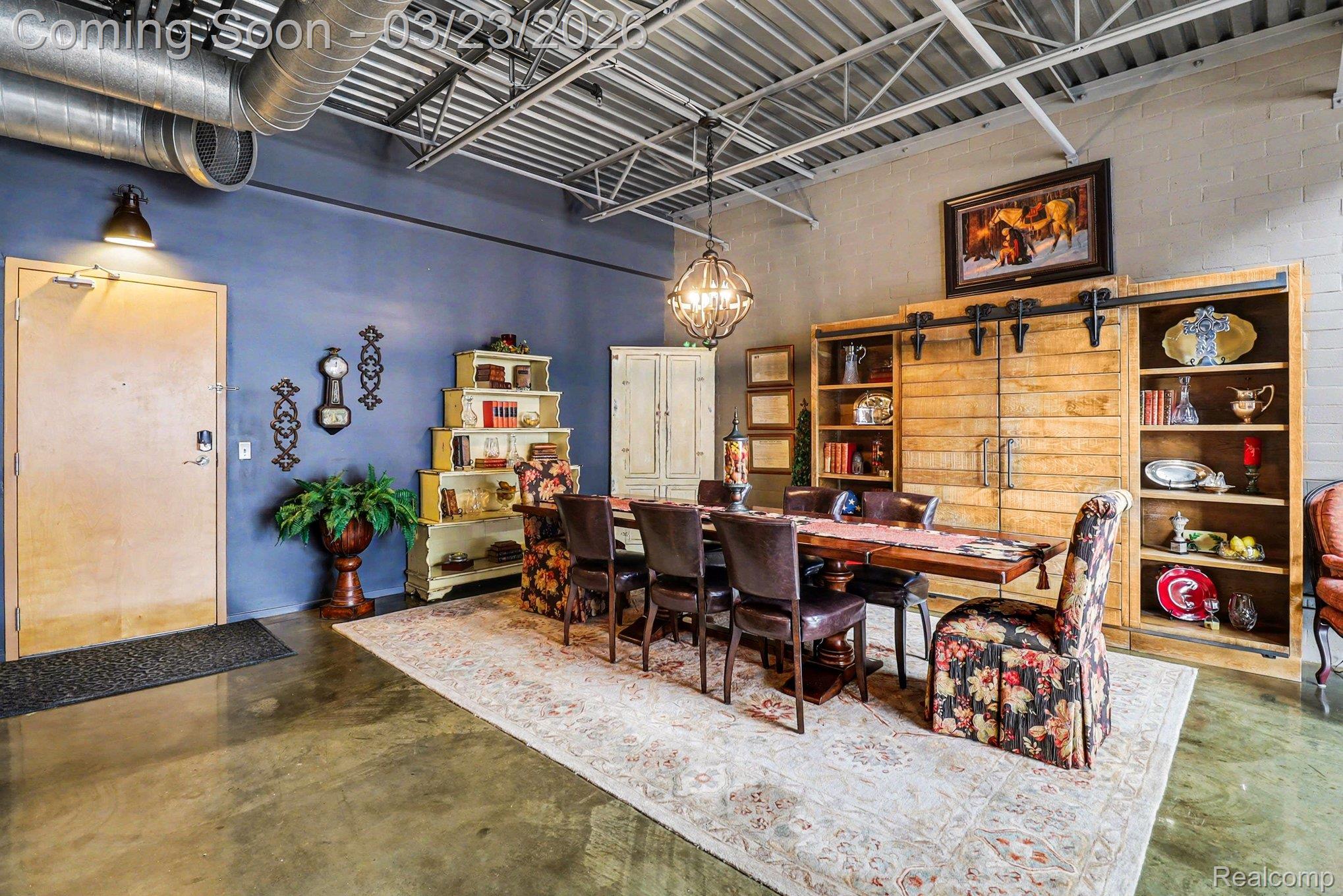 322 E Harrison Avenue