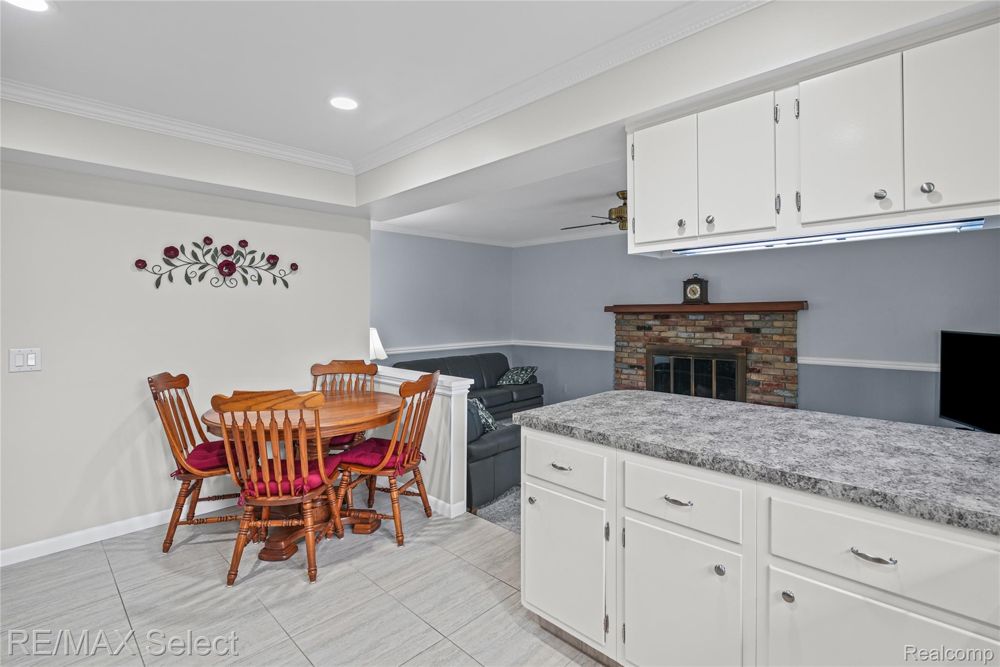 1333 Hidden Oaks Court