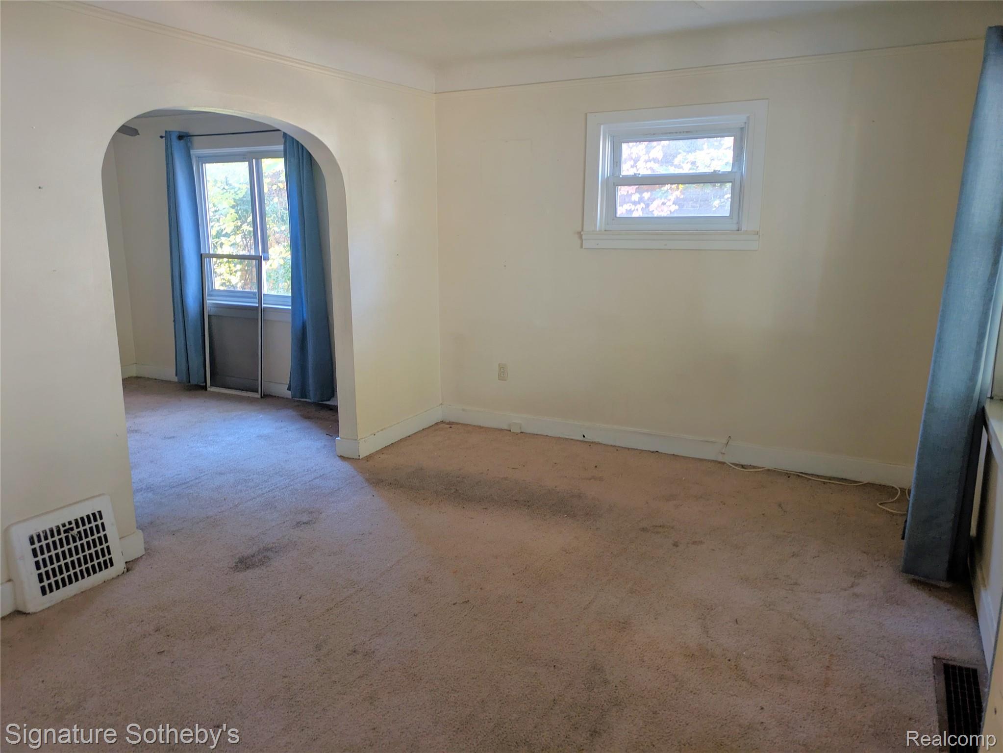 36 Woodward Heights Boulevard