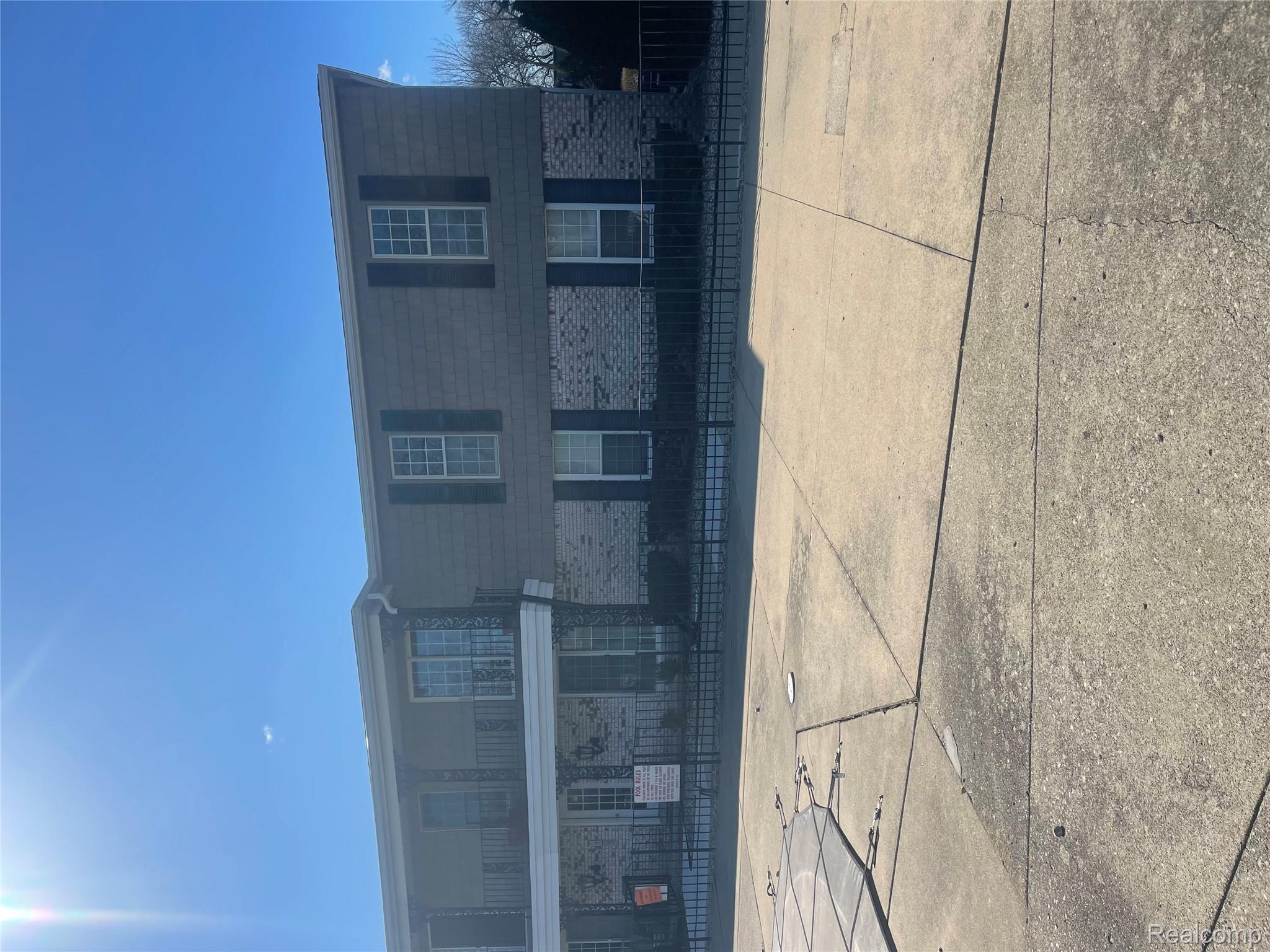 24360 East River Road 36