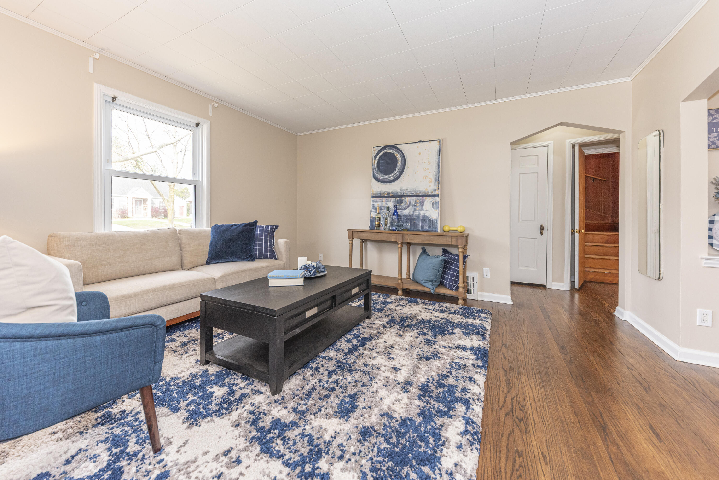 1215 Prescott Avenue