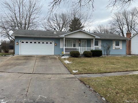 825 Illinois Street Marysville City MI 48040