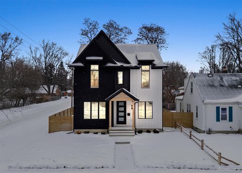 1101 Donald Avenue Royal Oak City MI 48073