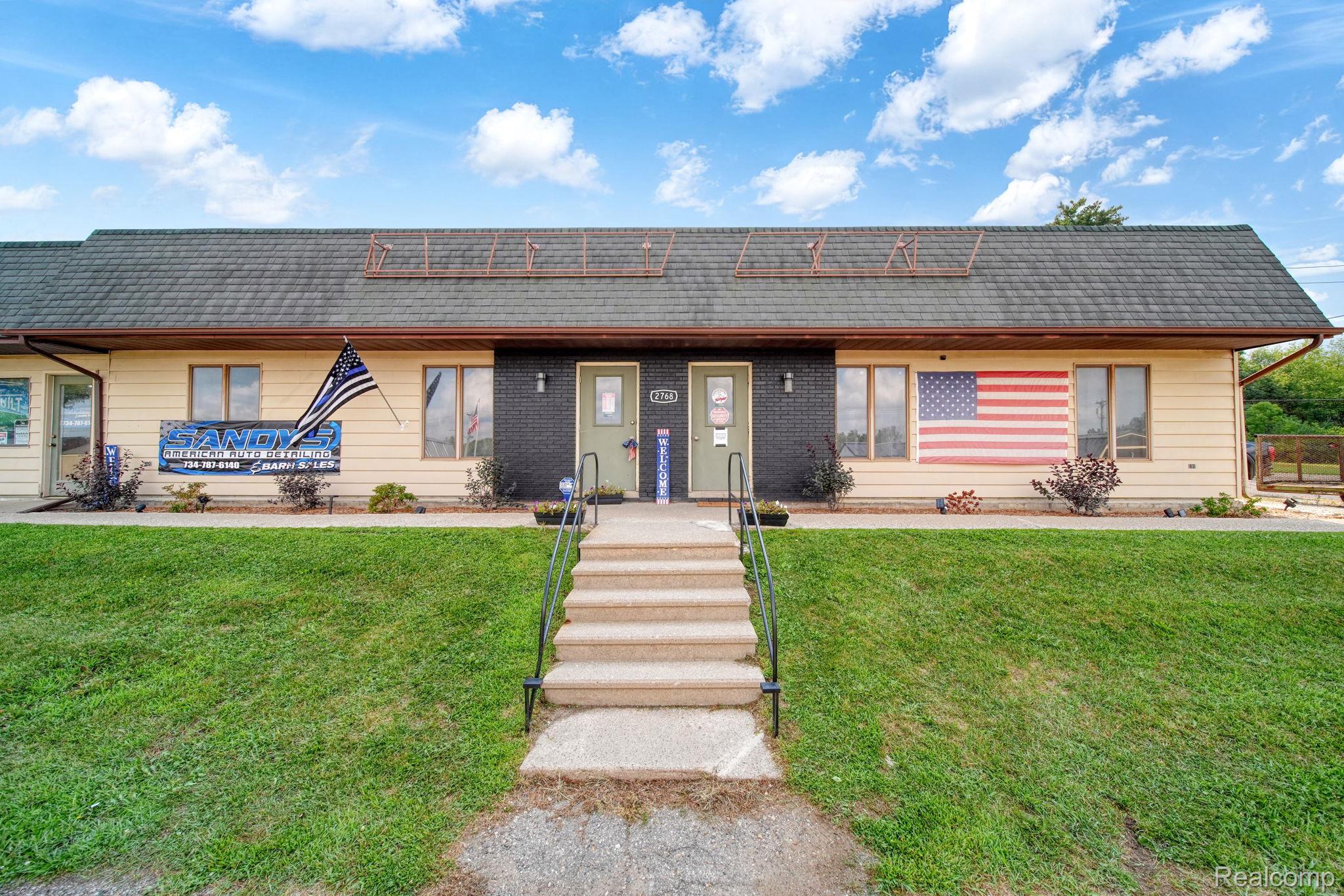 2768 W Carleton Road