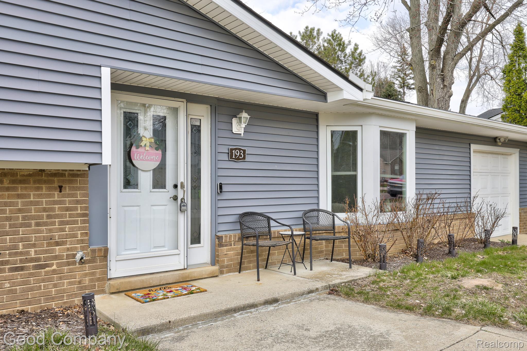 193 Linhart Street