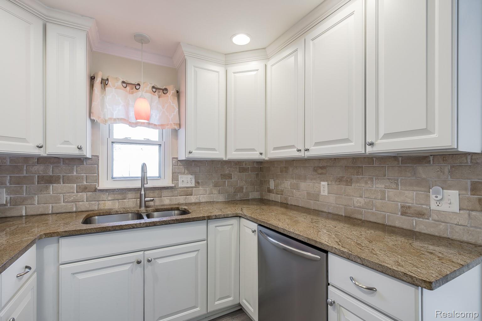 3118 Fernbarry Court