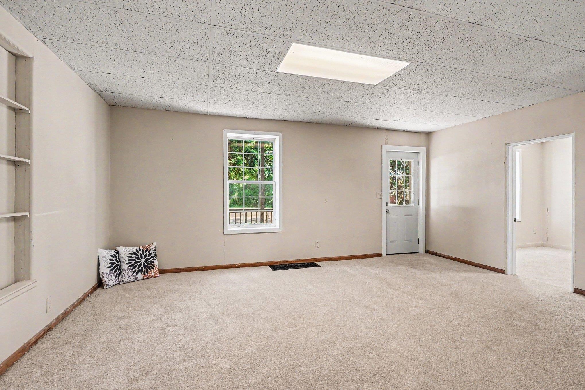 214 W 2nd Street
