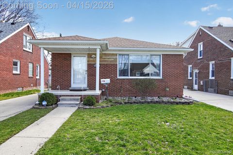 7693 Larme Avenue Allen Park City MI 48101