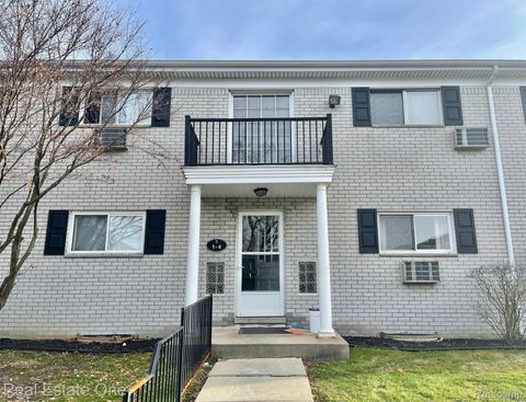 100 W HICKORY GROVE Road C1 Bloomfield Charter Township MI 48304