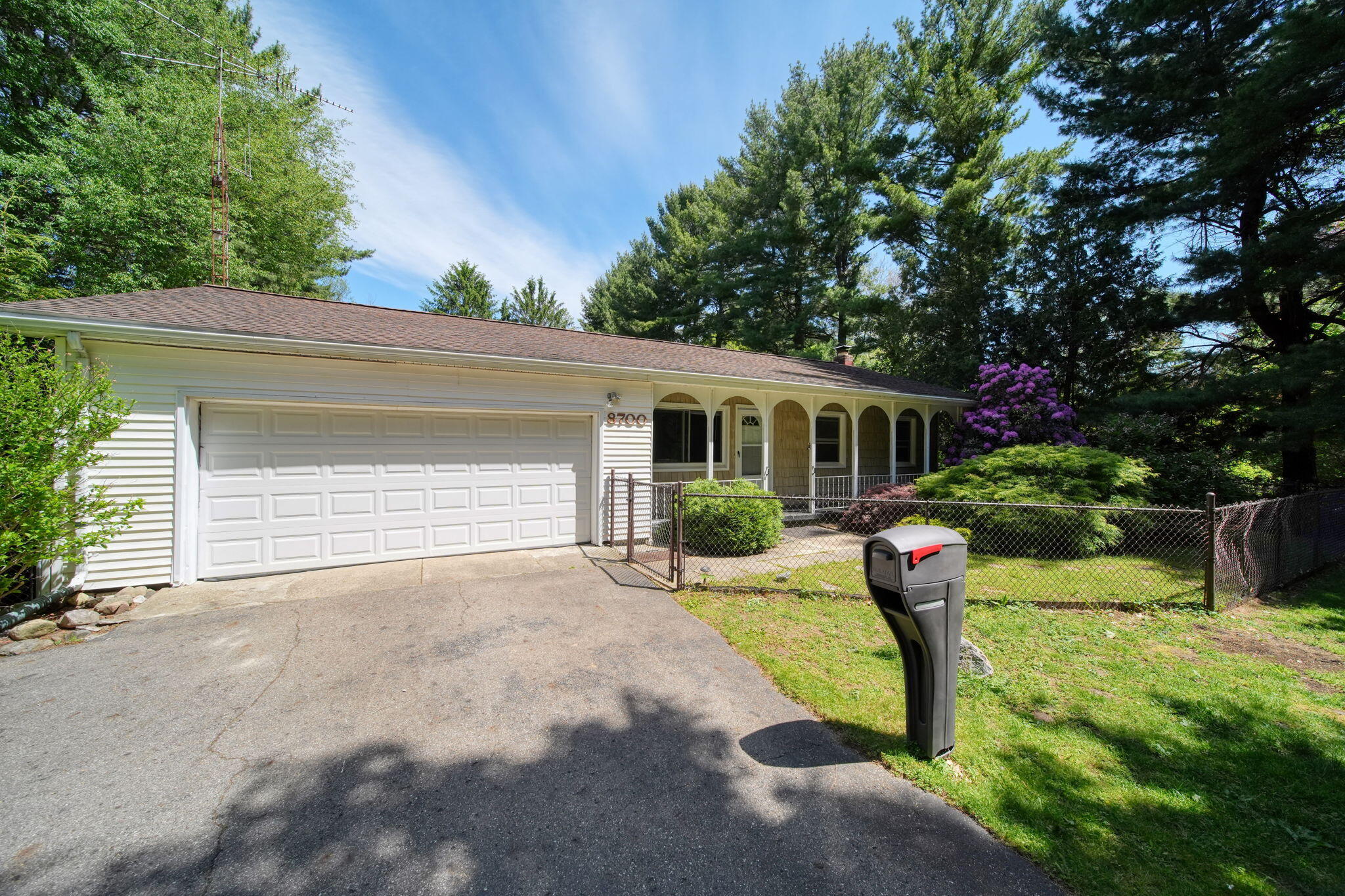 8700 King Road