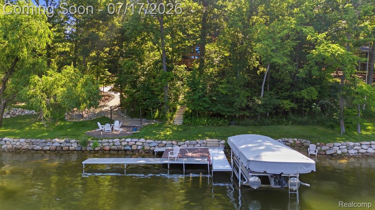 7375 Parkwood Drive