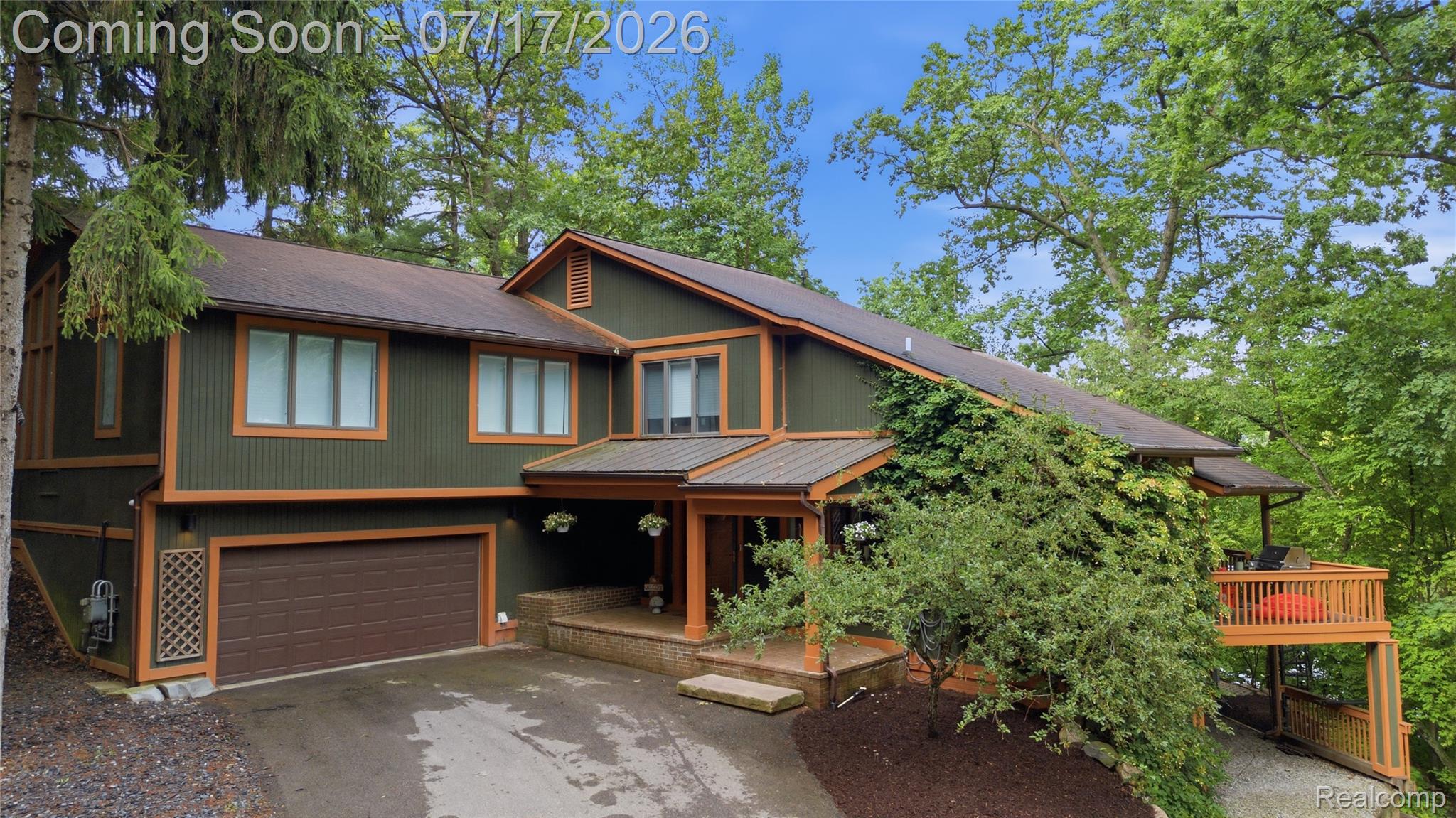 7375 Parkwood Drive