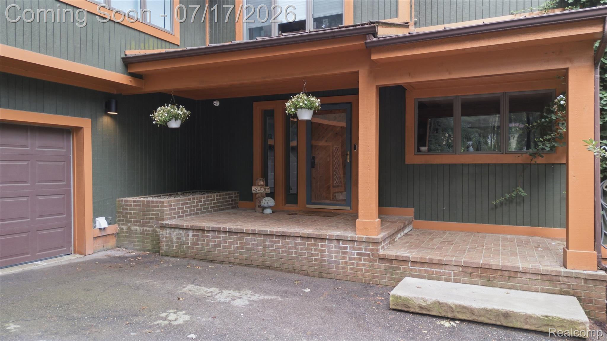 7375 Parkwood Drive