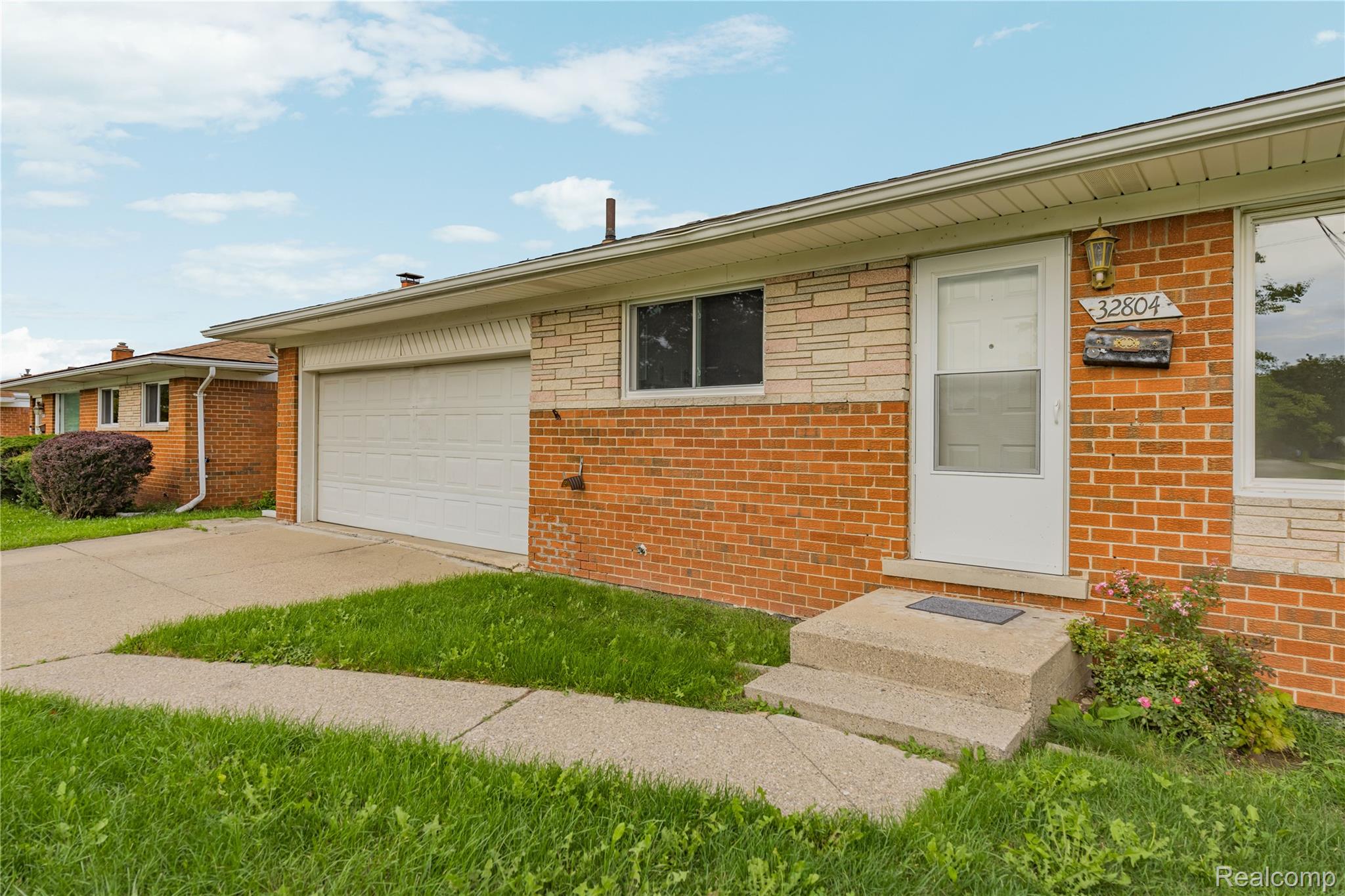 32804 Norwood Drive