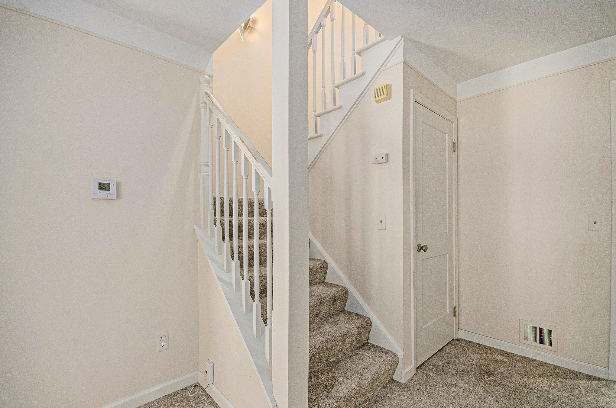 20537 Williamsburg Court