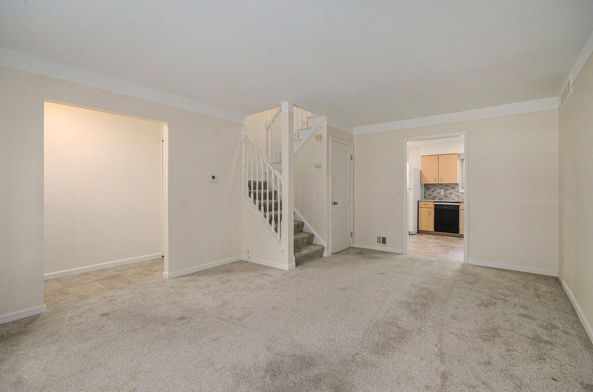 20537 Williamsburg Court