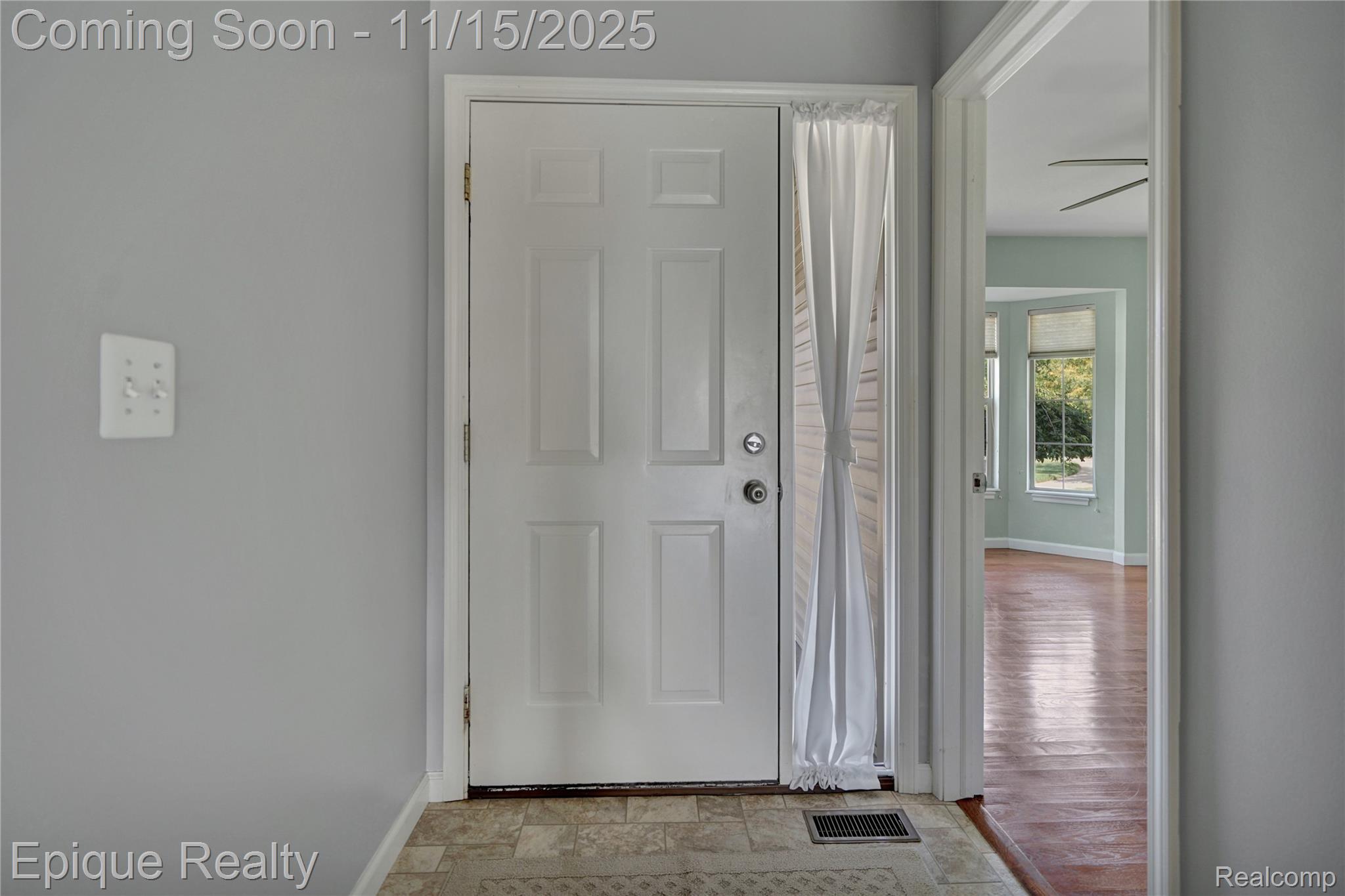 1920 Kenneth F Brown Court