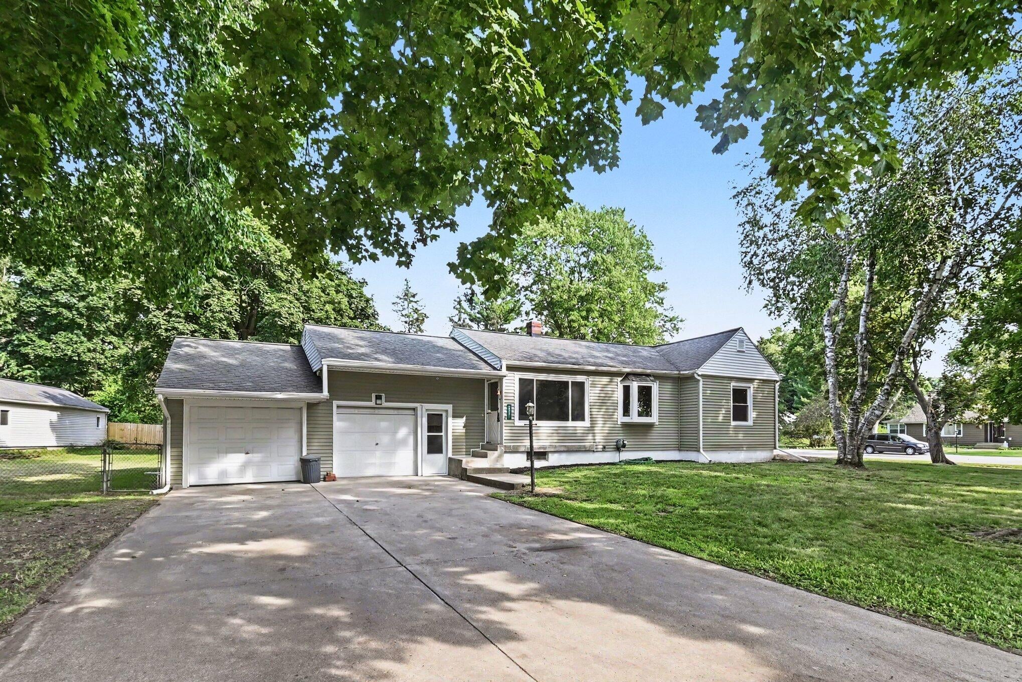 2531 Ashton Road