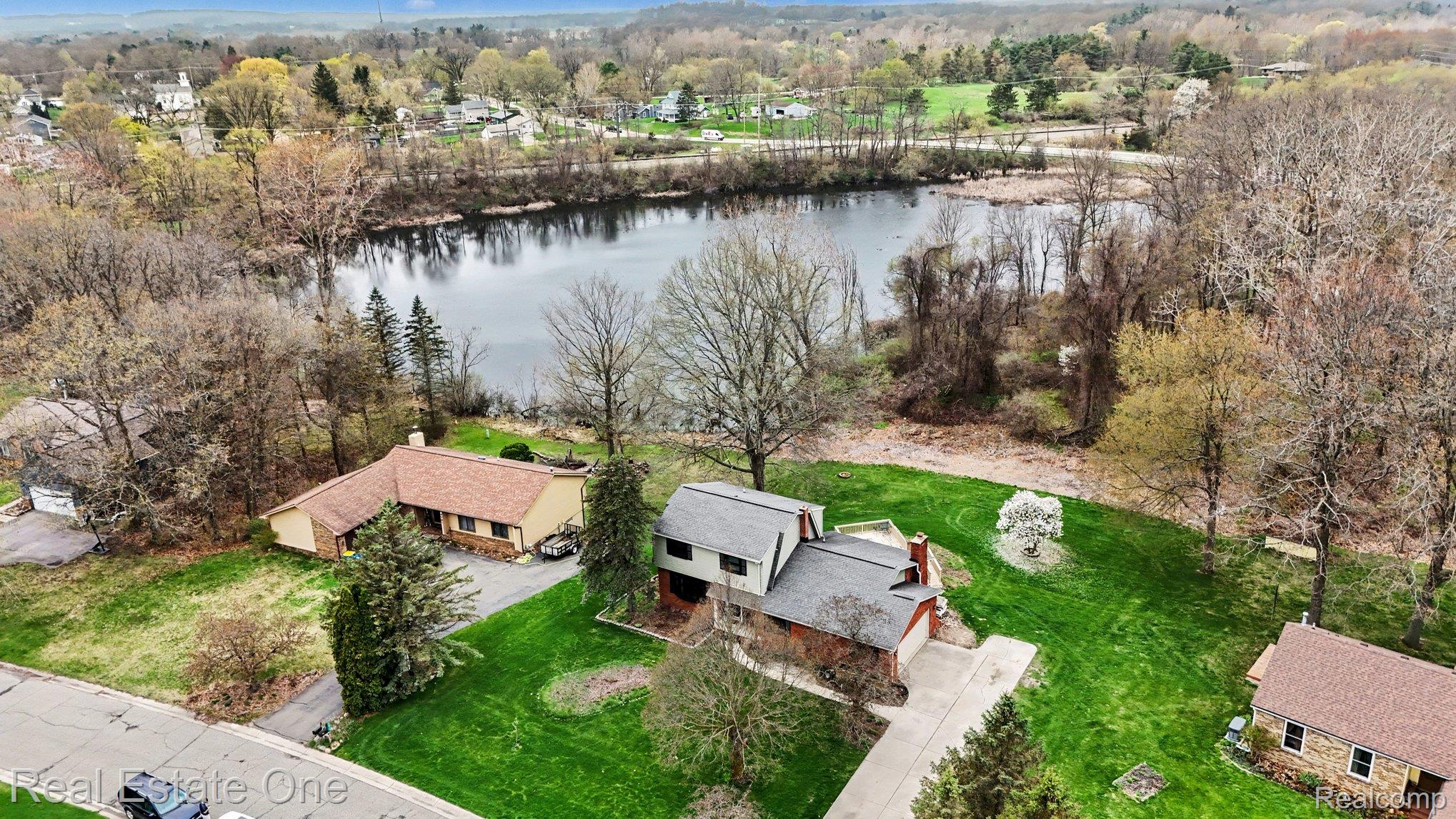4819 Bretton Lane