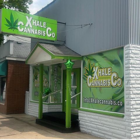 1014 N Johnson St Street Bay City City MI 48708