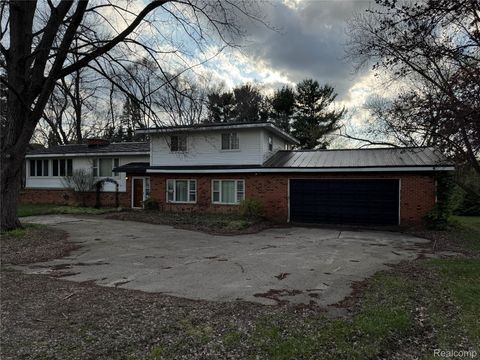 226 S Burkhart Road Marion Township MI 48843