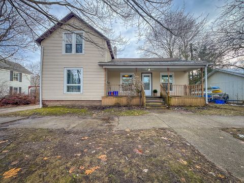 316 E Cherry Street Fremont City MI 49412