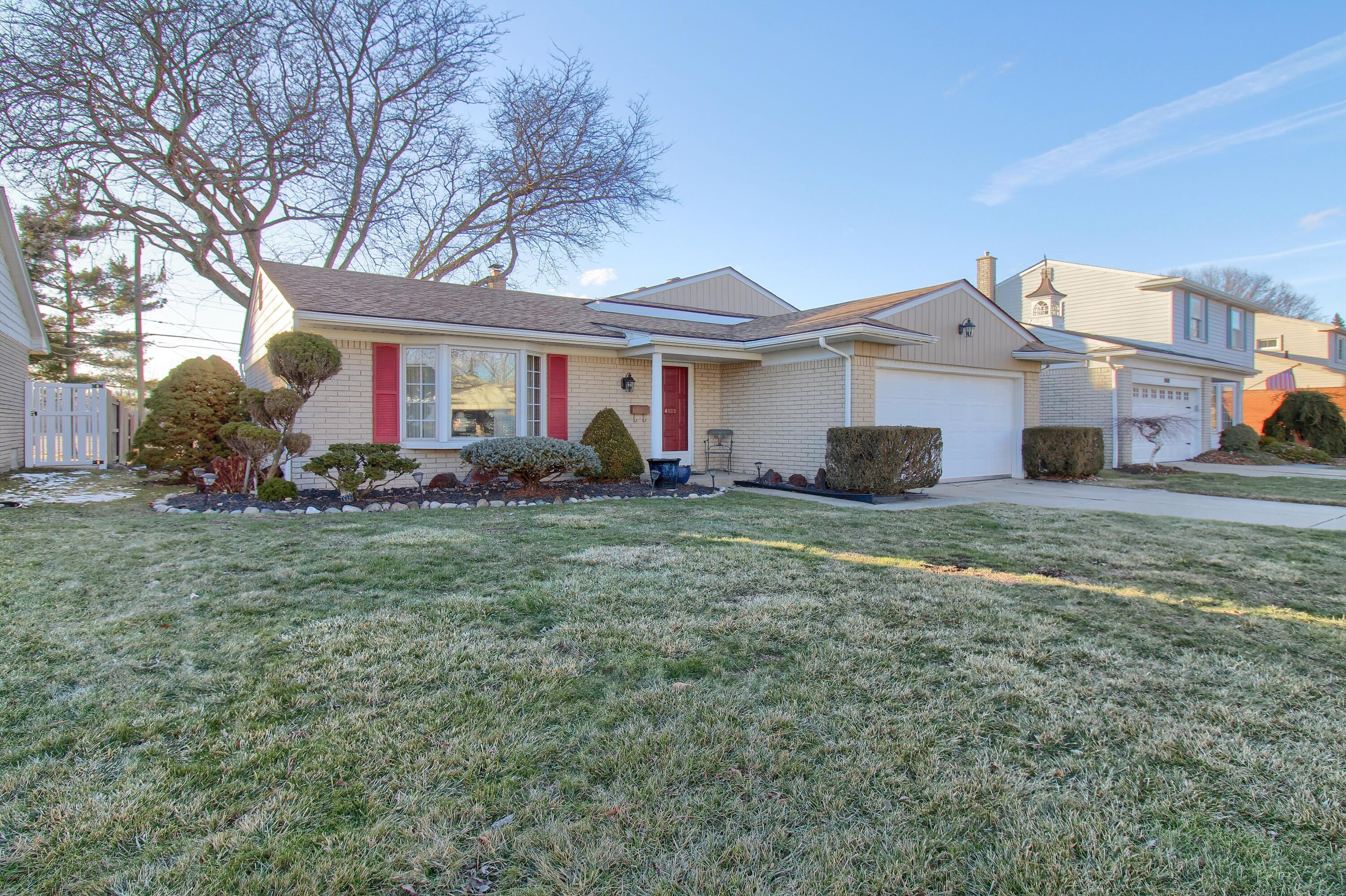 4122 Longmeadow Drive