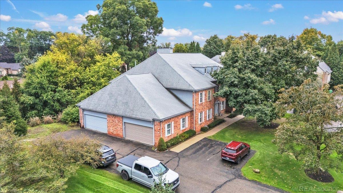 1625 Huntington Park