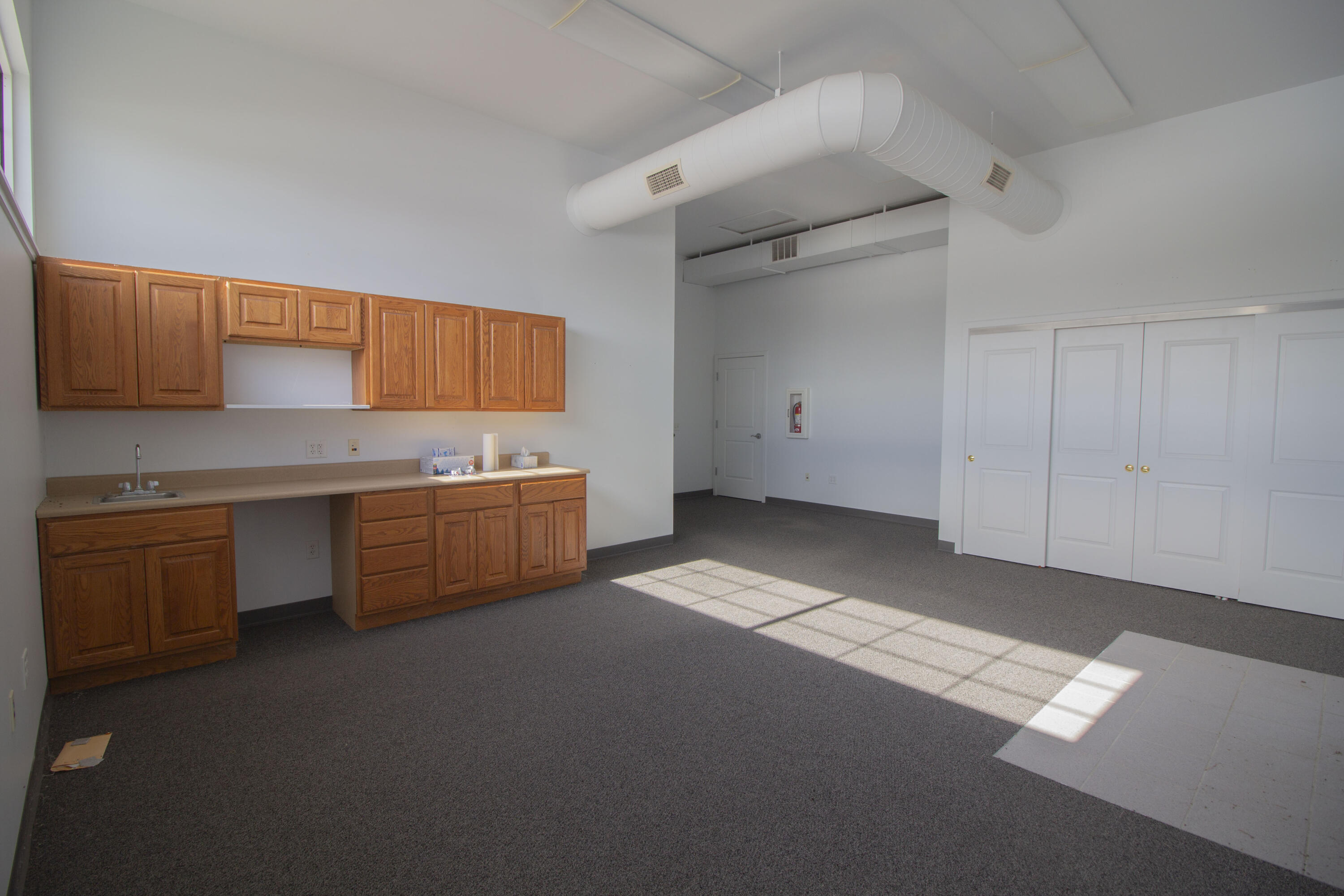 8842 N 32nd Street Building 1