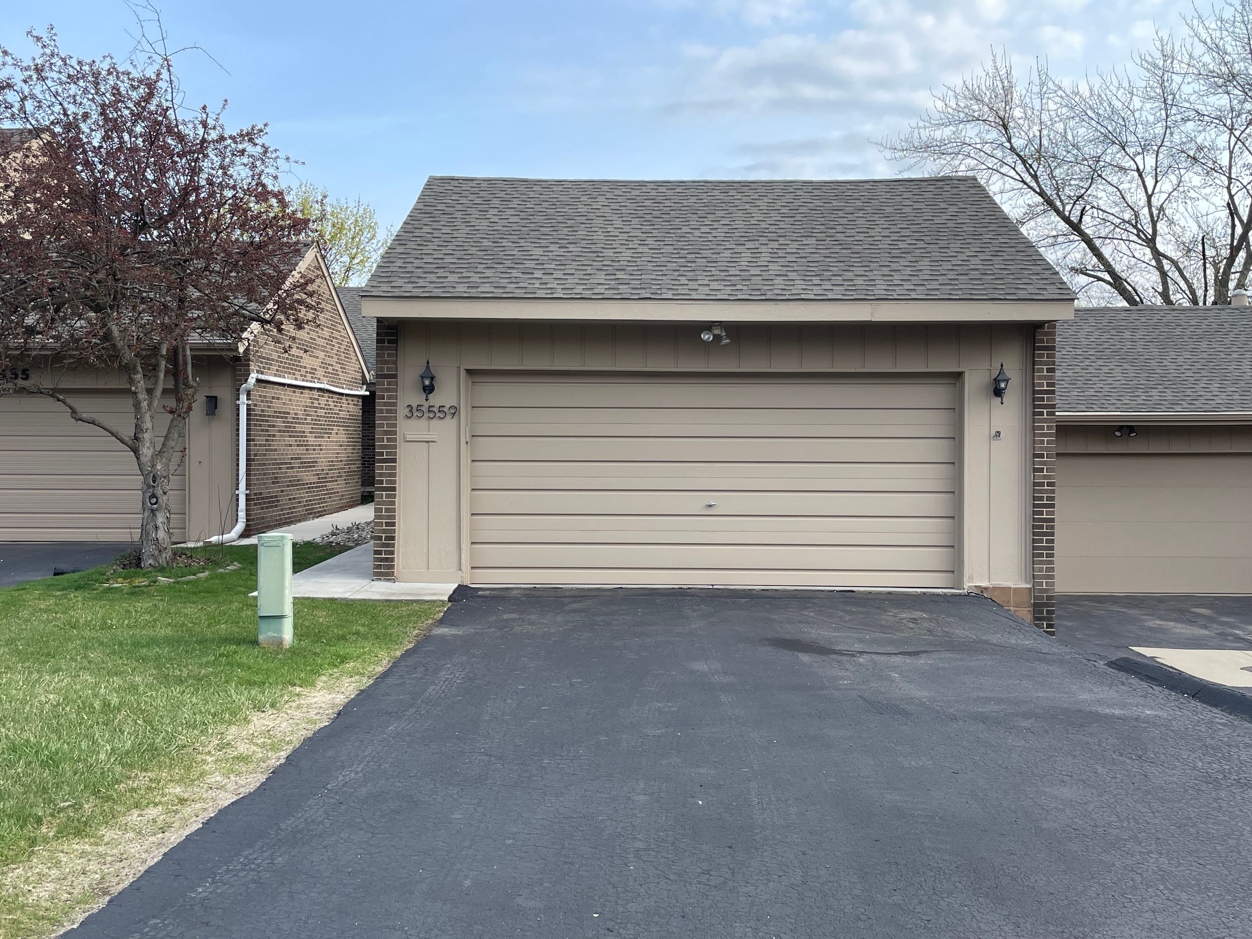 35559 HERITAGE Lane