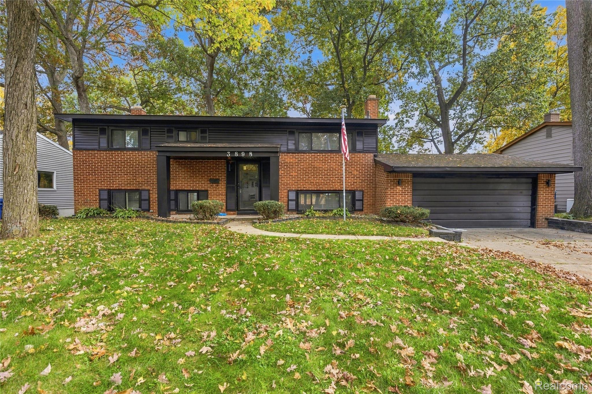 3898 Percy King Road