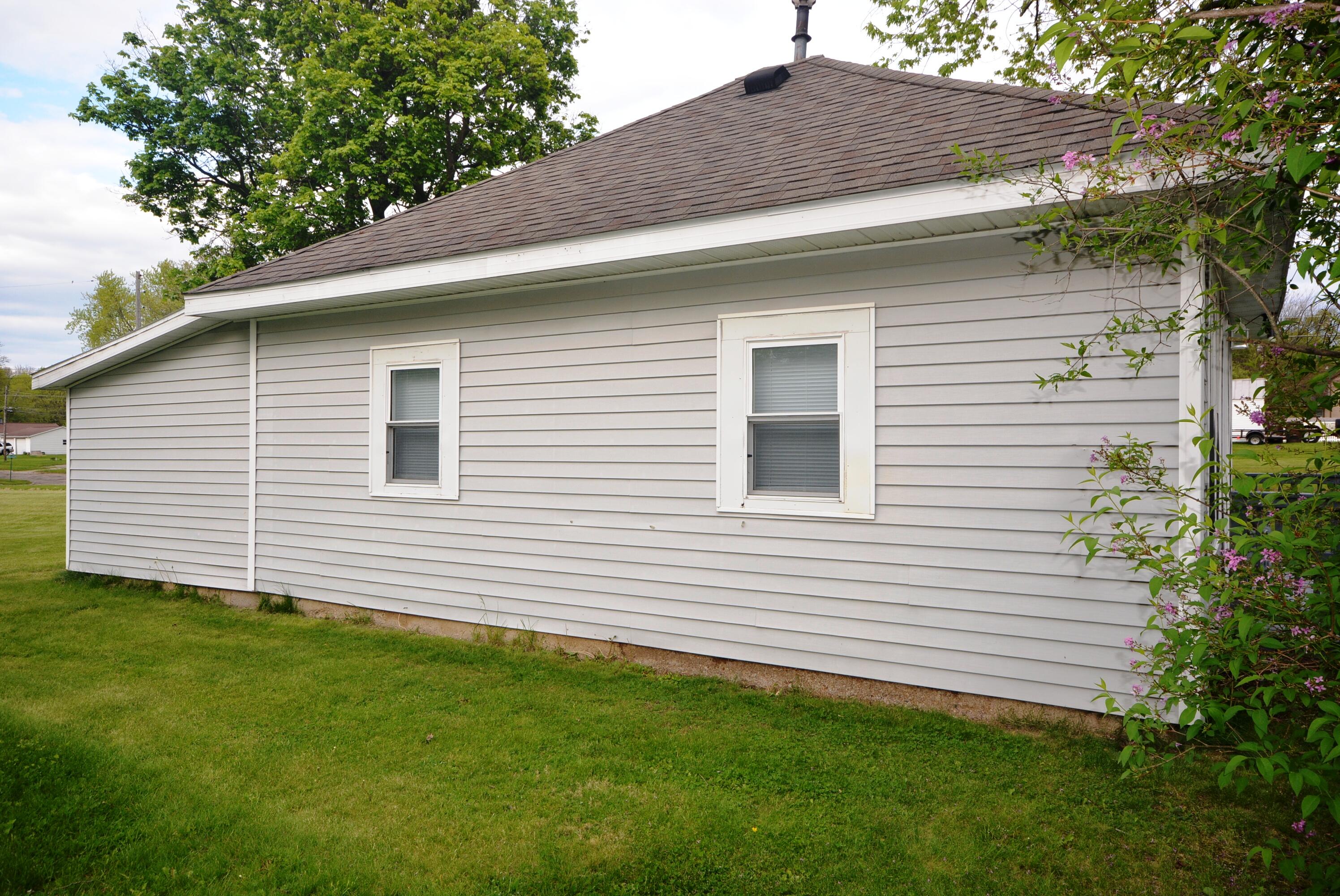 117 E North Street