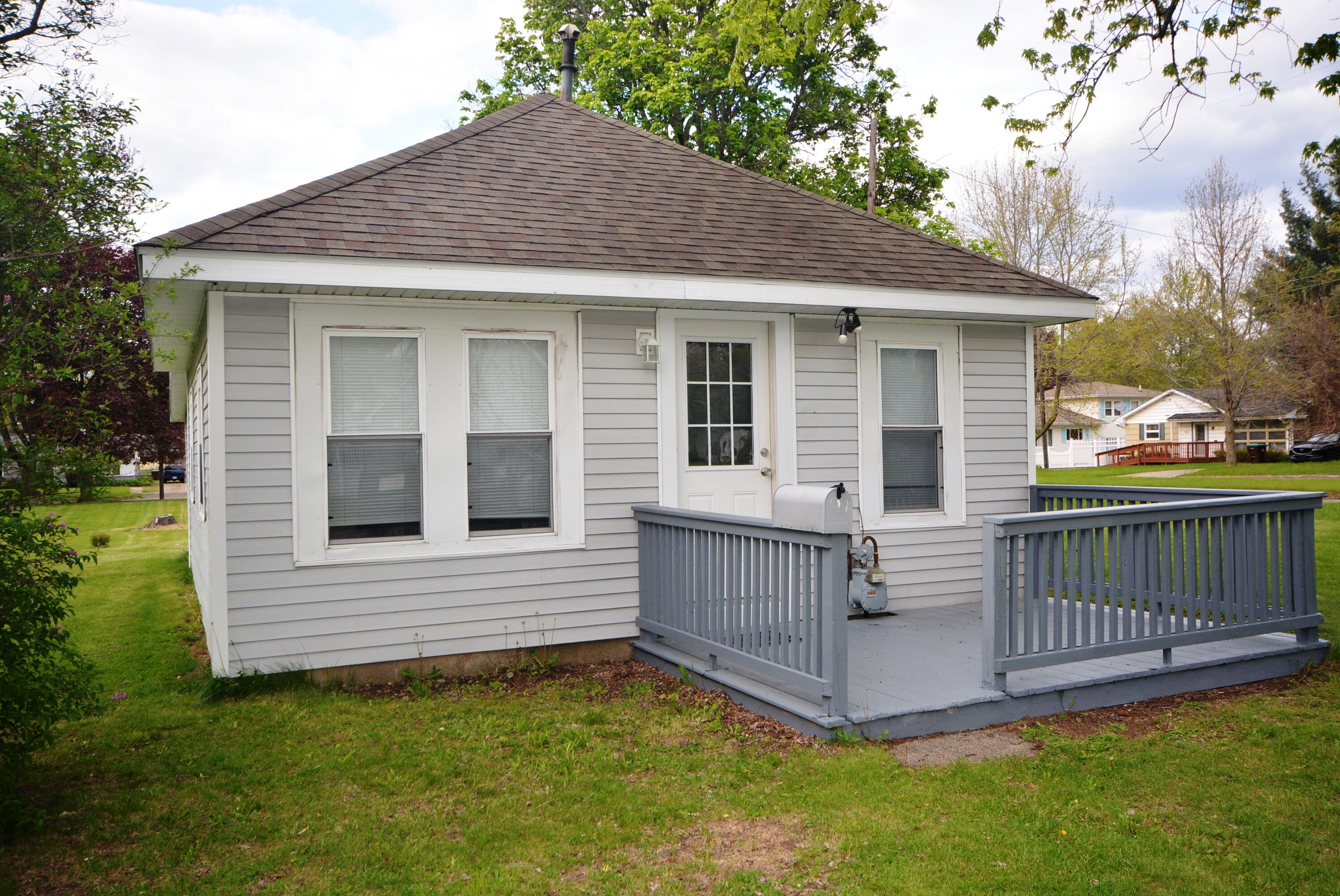 117 E North Street