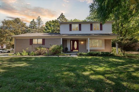 3896 Gate Drive Troy City MI 48083