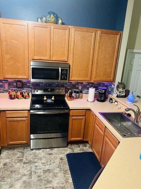 8185 Autumn Woods Trail