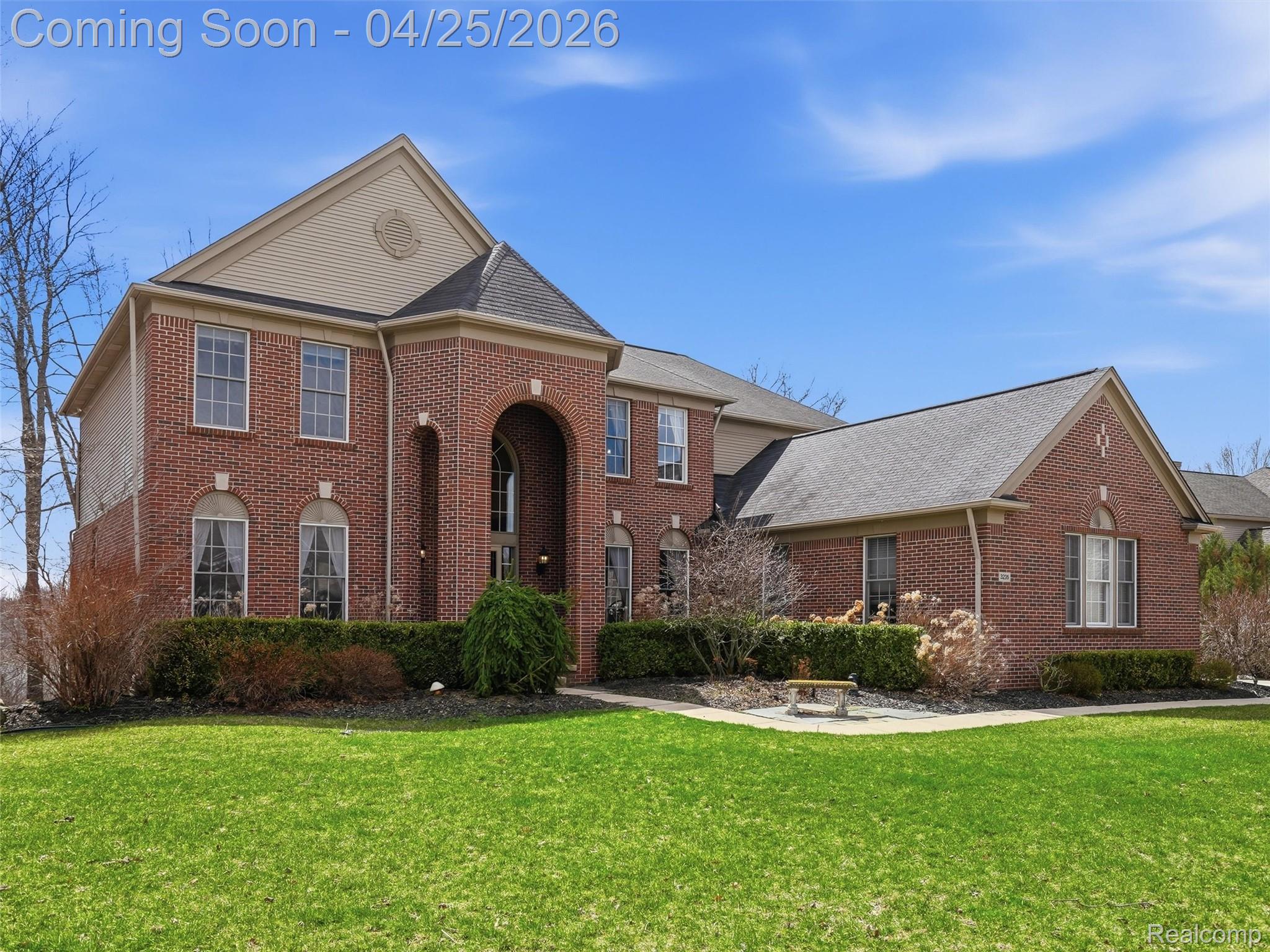 3235 Woodview Circle