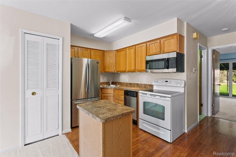 Tiny photo for 50112 Helfer BLVD, Wixom City, MI 48393 (MLS # 20261085096)