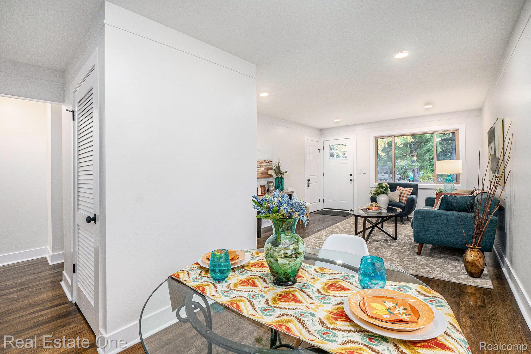 4558 Universal Street