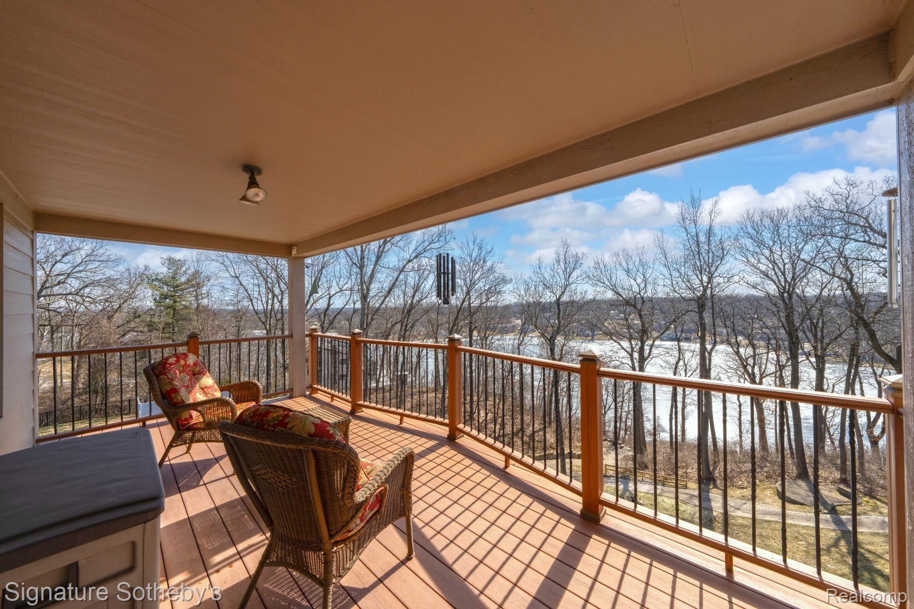 5001 FOREST VALLEY
