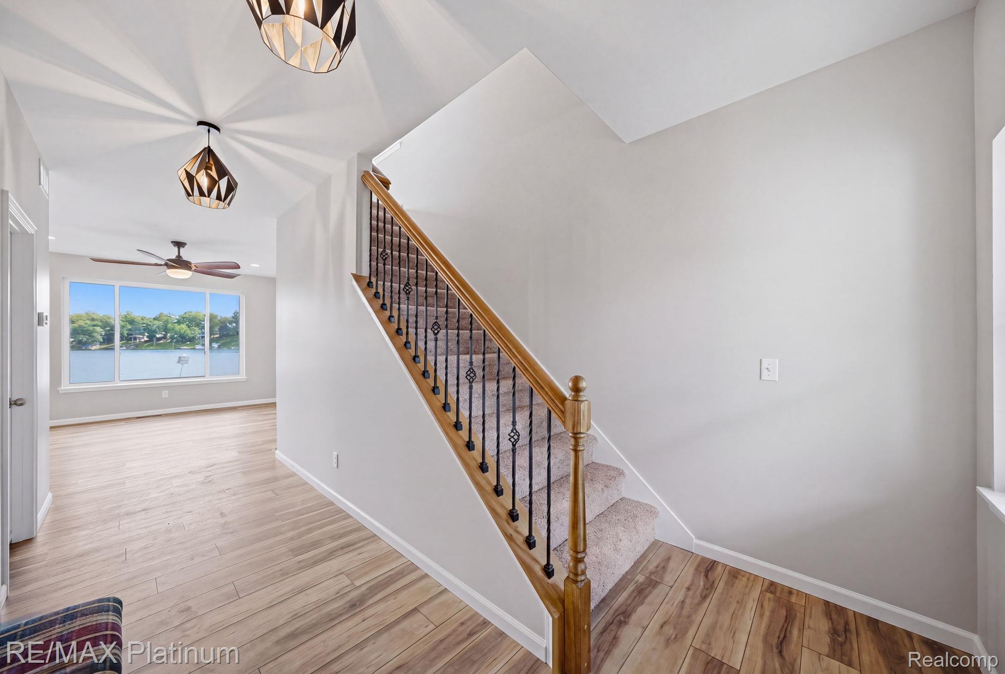 4075 Highcrest Drive