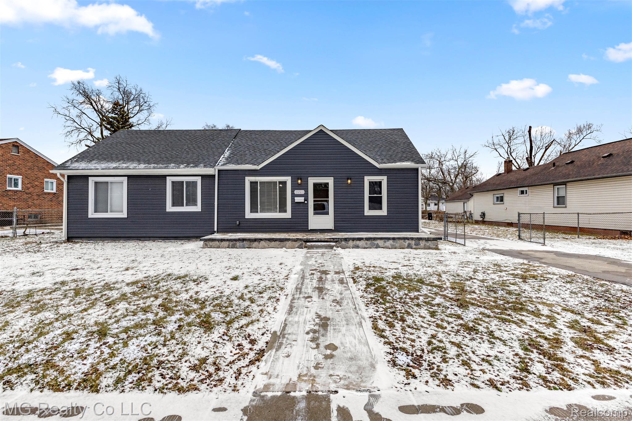 25511 Dartmouth Street