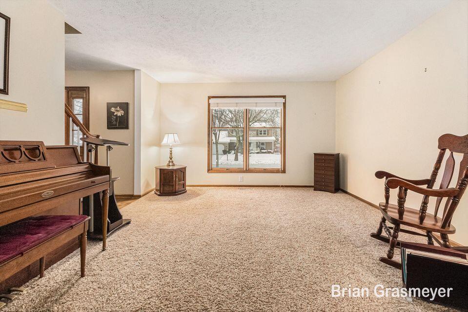 2826 Alger Street SE