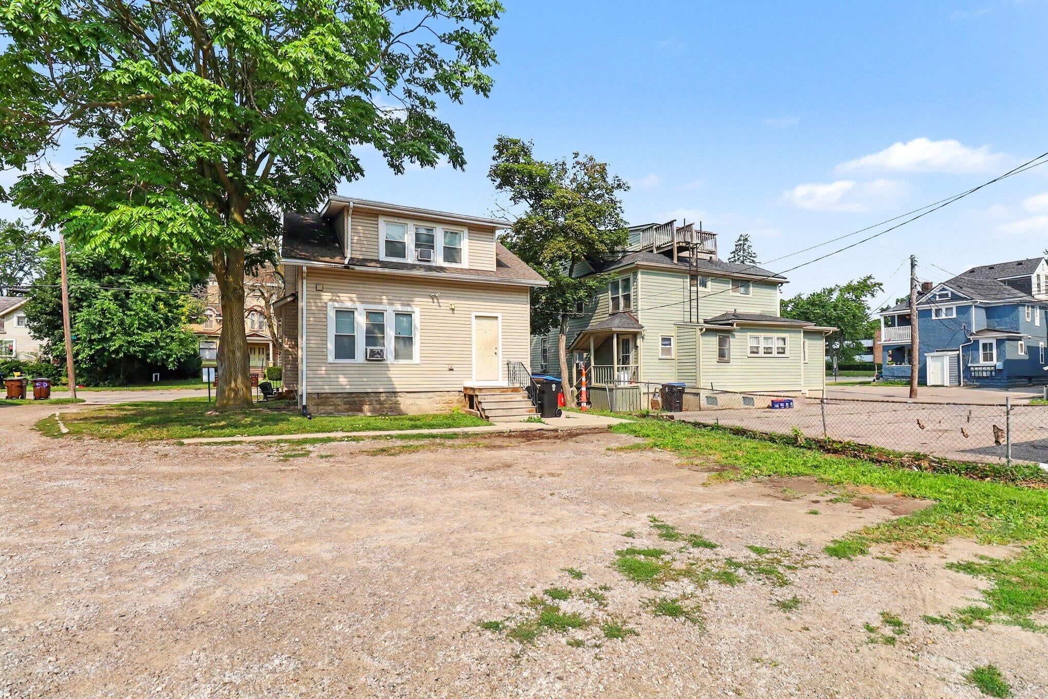 118 Ballard Street