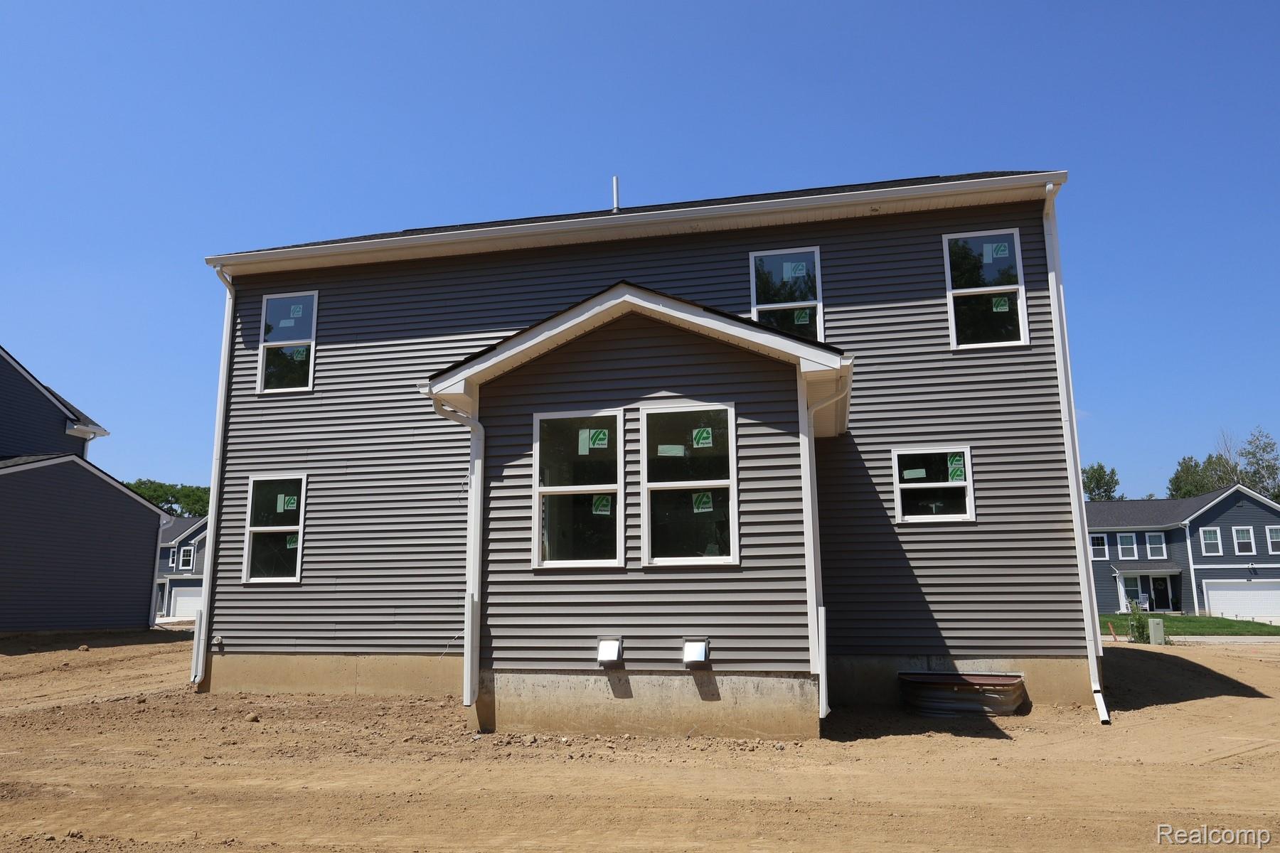 4198 Cedar Lane
