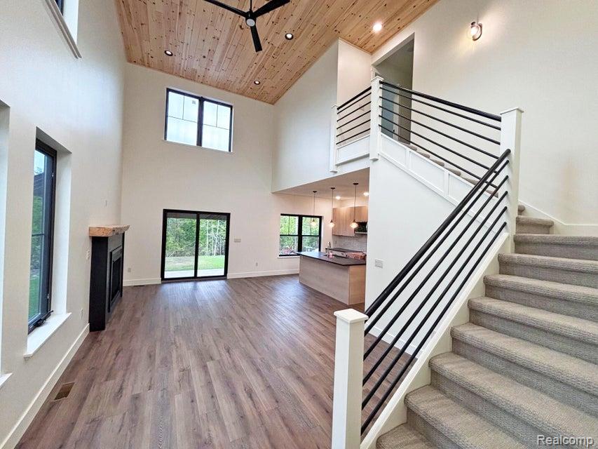 17281 Cedar Grove Court 8