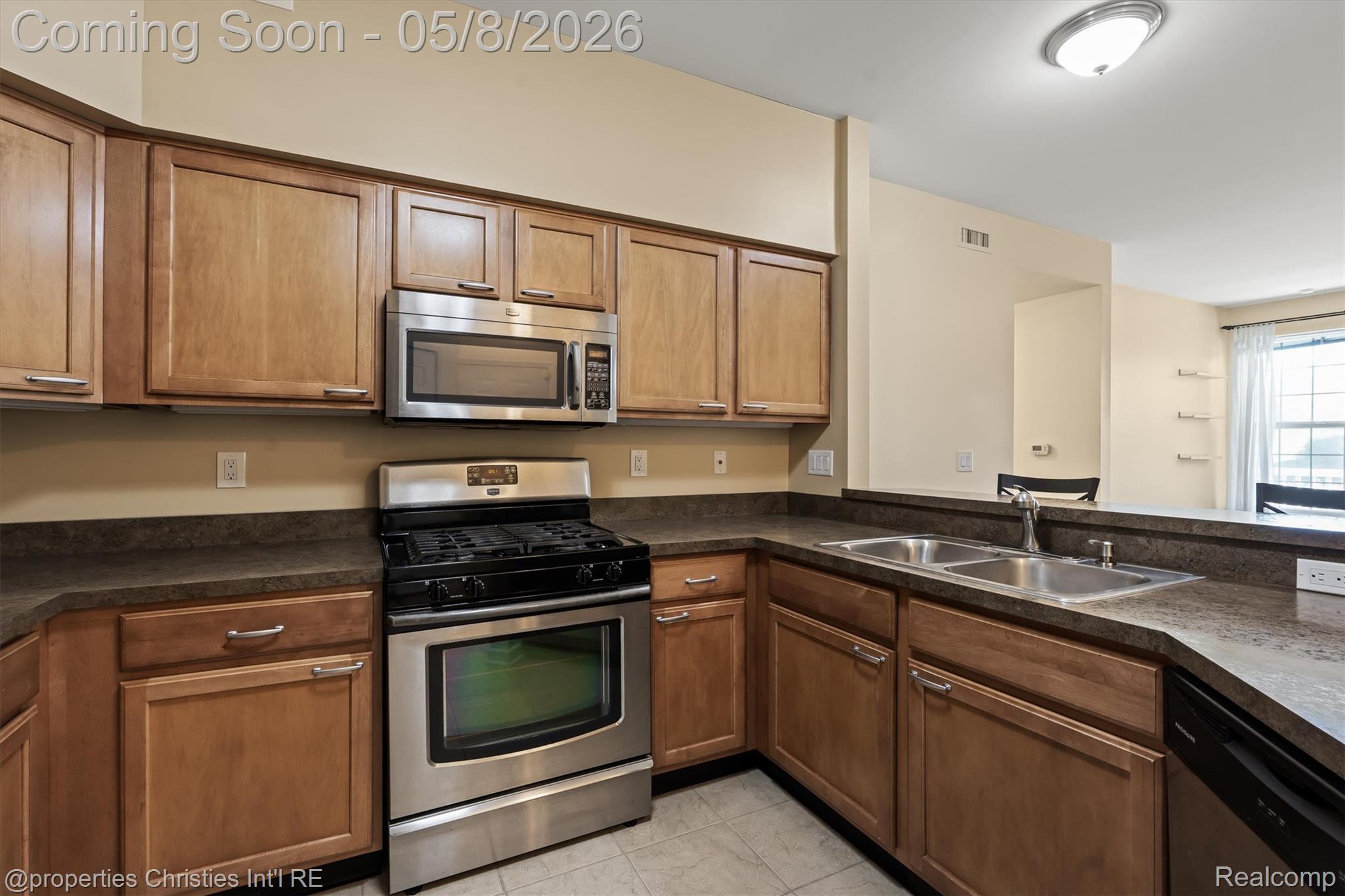 920 W Summerfield Glen Circle
