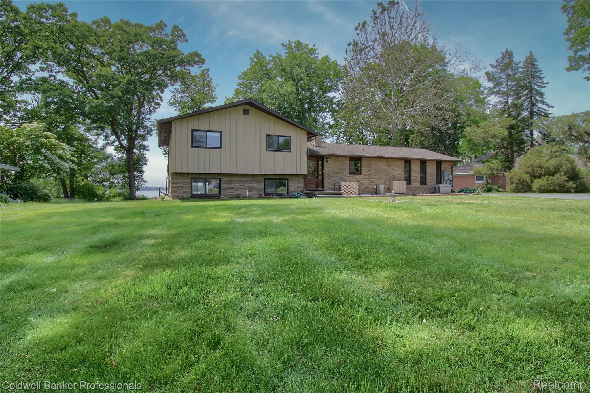 11770 Sunset Lane